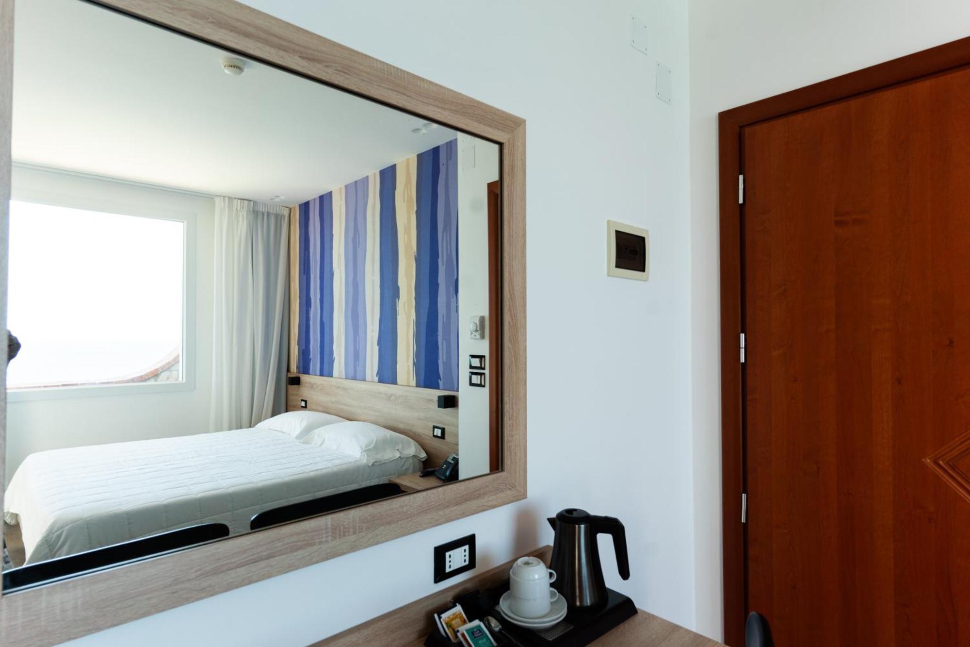 Hotel La Martinica Ficarazzi Extérieur photo